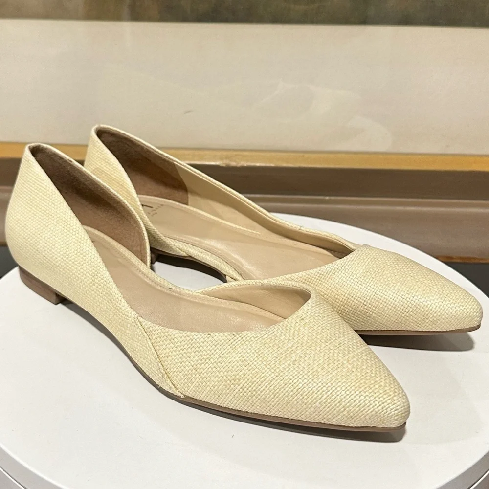 🌸MARC FISHER🌸 Sunny Suede Pointed Toe d'Orsay Flats Size: 7M - Picture 4 of 9